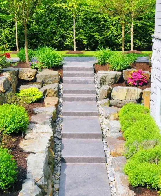 Flower Bed Maintenance in Tulsa