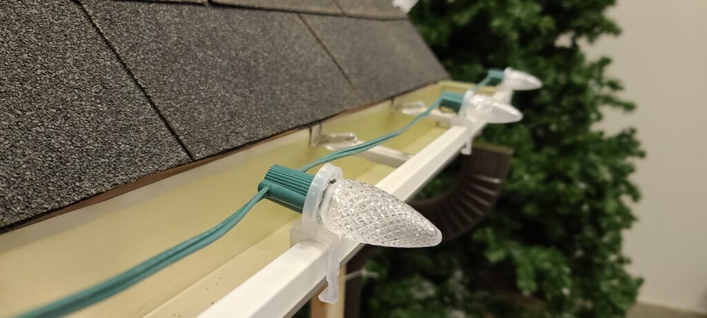 c9 lights on gutter